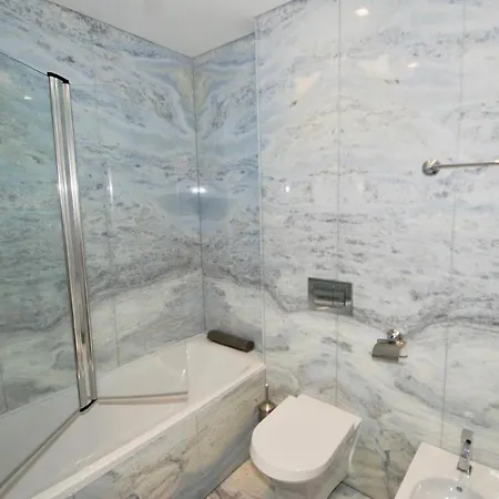 Whale - With Wi-fi And Heated Pool São Martinho do Porto