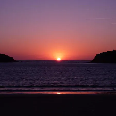 Whale - With Wi-fi And Heated Pool Apartment