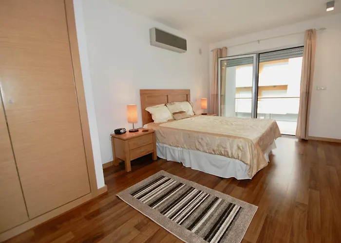 Whale - With Wi-fi And Heated Pool Lägenhet *