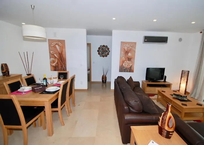 Whale - With Wi-fi And Heated Pool * São Martinho do Porto