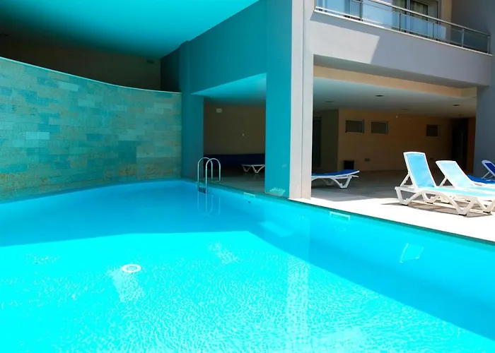 Whale - With Wi-fi And Heated Pool Lägenhet São Martinho do Porto